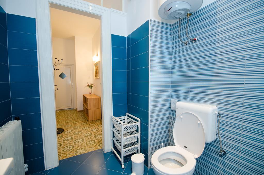 PUY Lavender - City Room With Free Parking מראה חיצוני תמונה