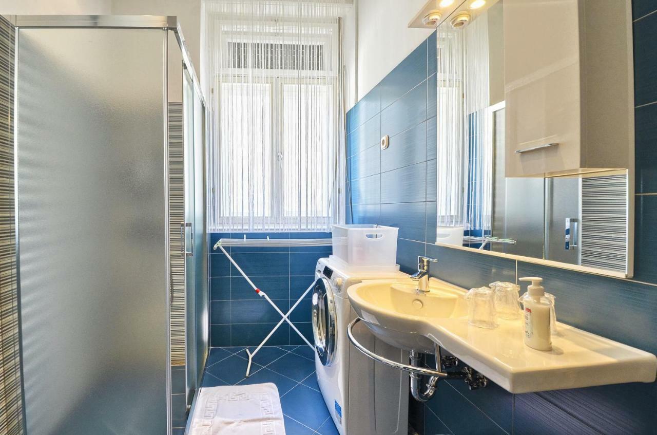 PUY Lavender - City Room With Free Parking מראה חיצוני תמונה